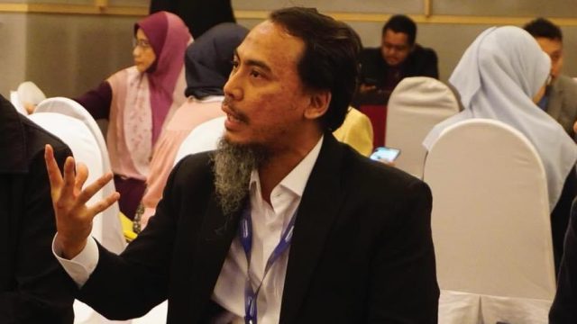 Asrar Zulkifli